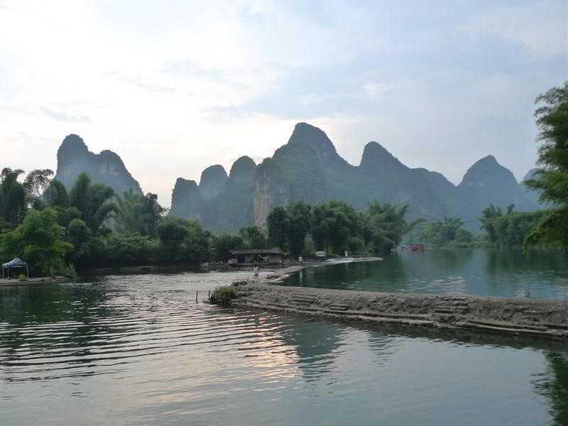Dragon River Retreat Yangshuo Exterior photo